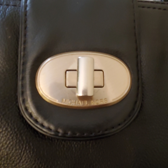 MICHAEL KORS Large Black Leather Purse Bag Tote - Picture 4 of 8